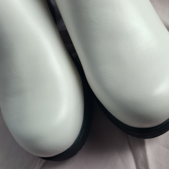 Dream Pair Women's Size 6 Ankle Platform Boots Thick Sole Balance - Picture 4 of 16